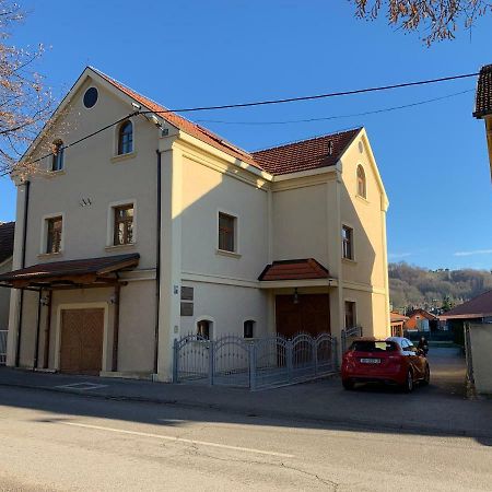 Vinarija Zlatar酒店 外观 照片