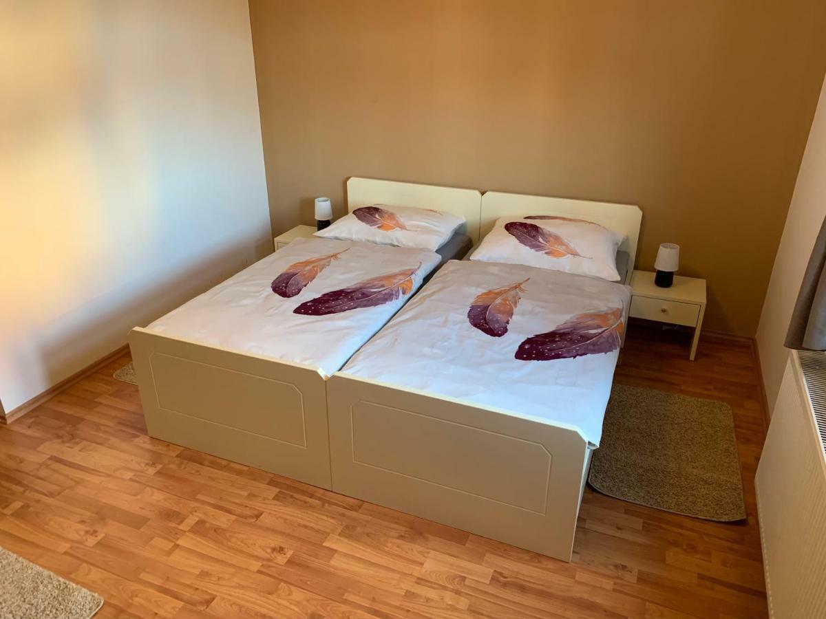 Vinarija Zlatar酒店 外观 照片