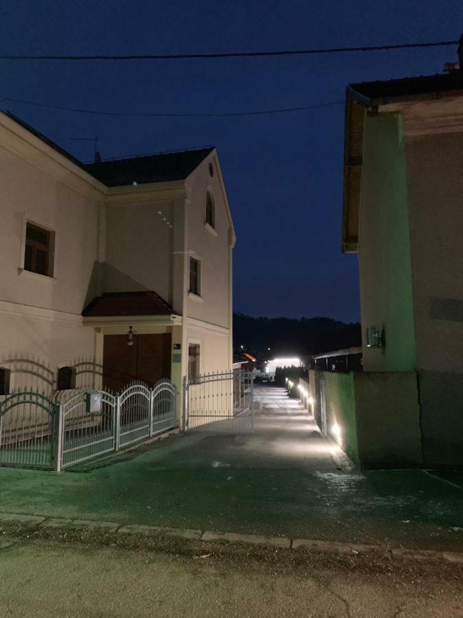 Vinarija Zlatar酒店 外观 照片